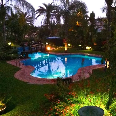 Marbella Luxury Fast Internet Netflix Apartman