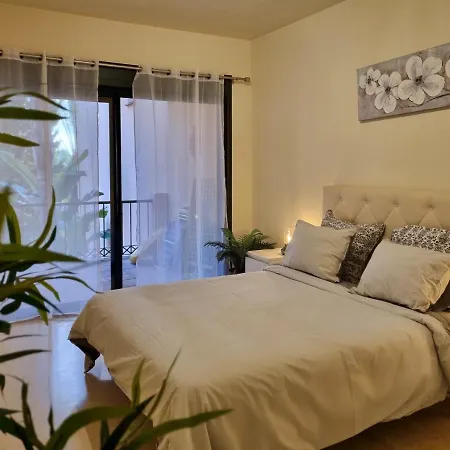 Marbella Luxury Fast Internet Netflix דירה