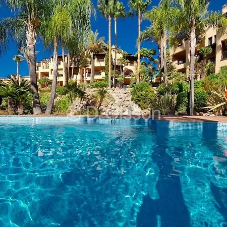 Marbella Luxury Fast Internet Netflix شقة *